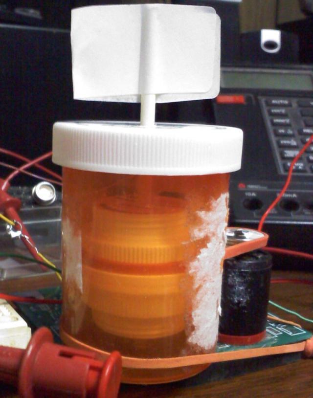 pill_bottle_second_lid.jpg